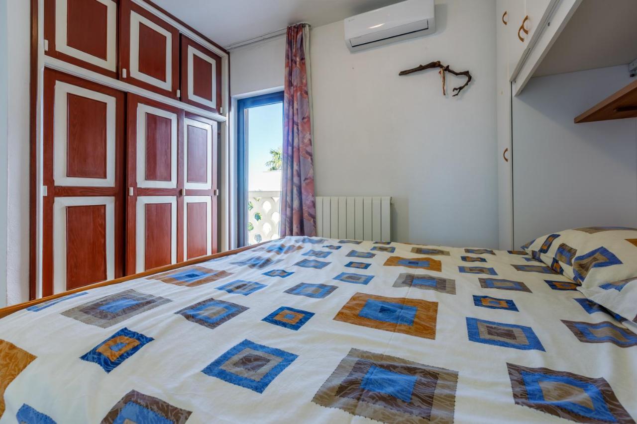 Apartment Eni Selce Esterno foto