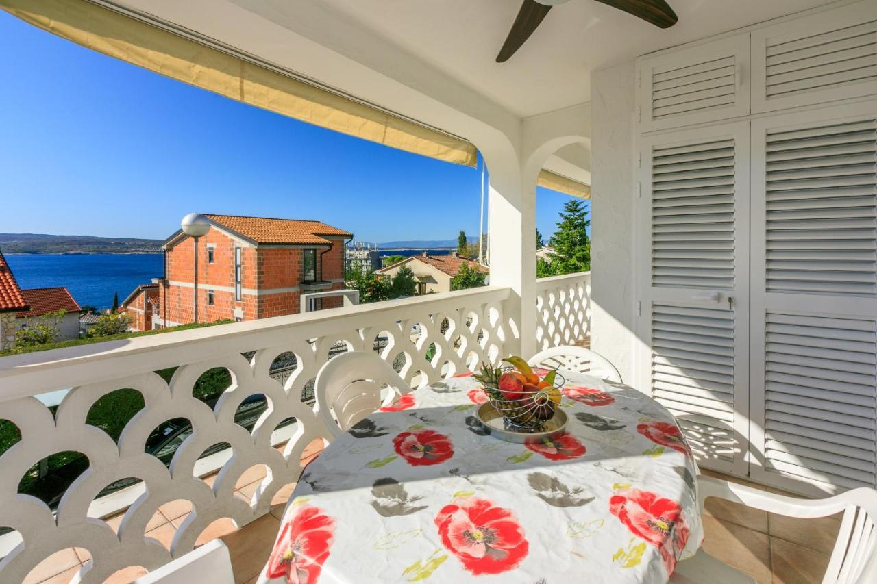 Apartment Eni Selce Esterno foto