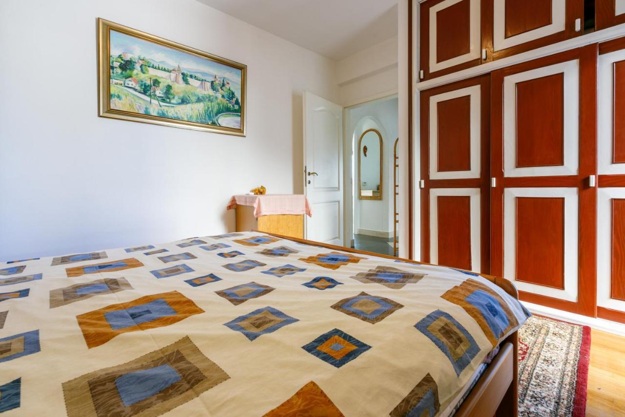 Apartment Eni Selce Esterno foto